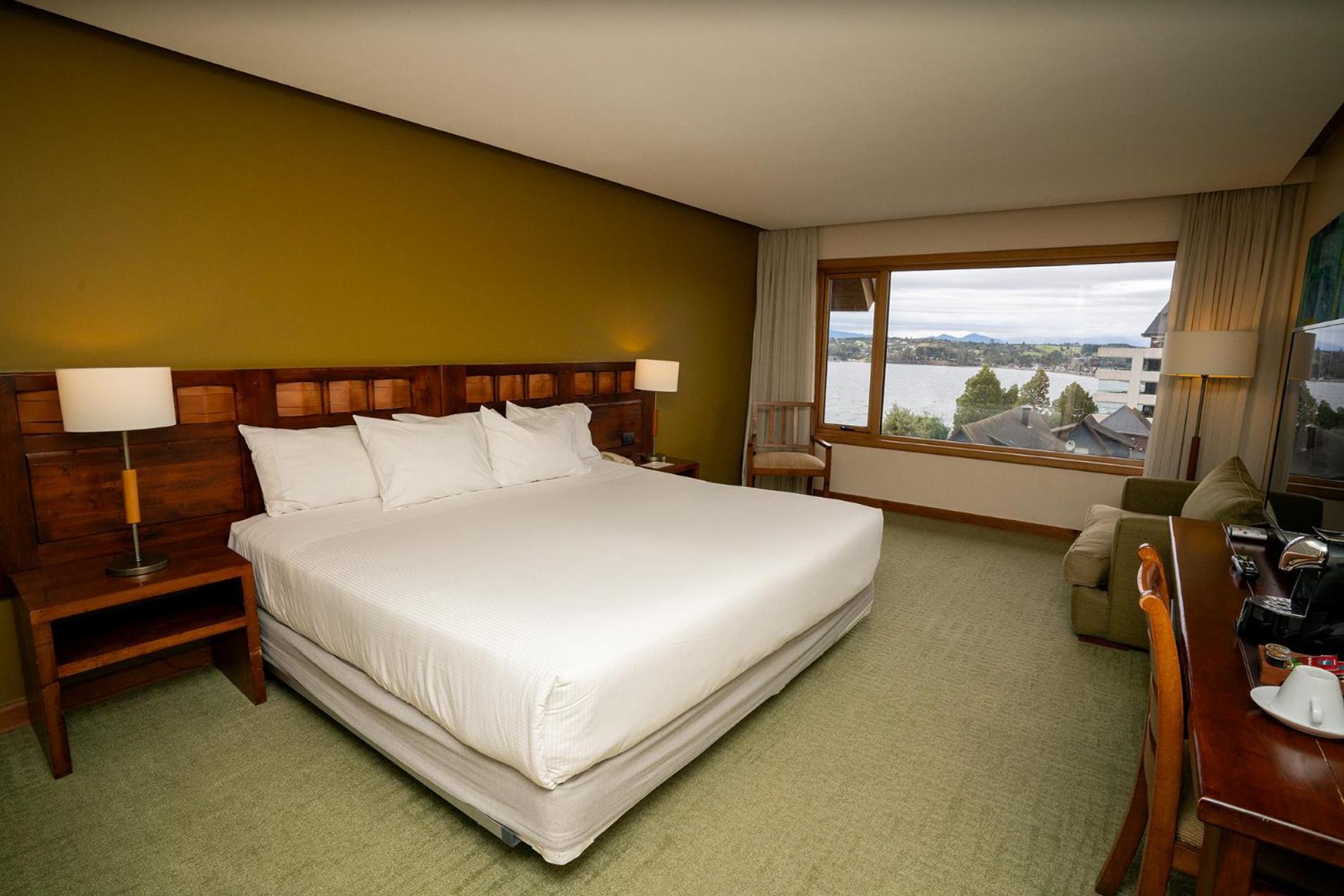 Wyndham Puerto Varas Pettra Exterior photo