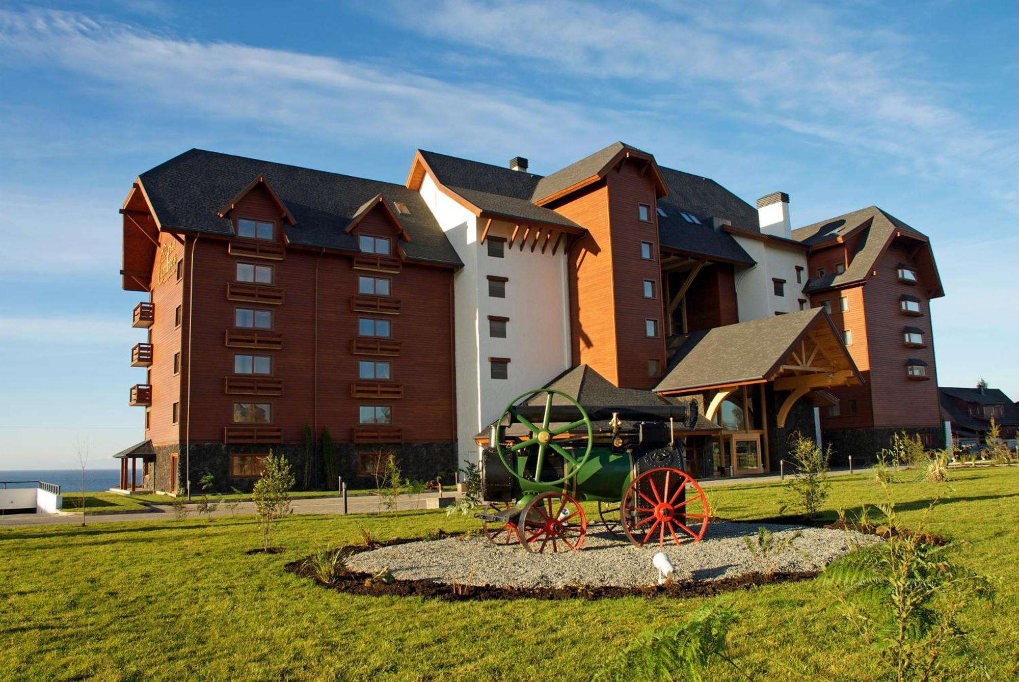 Wyndham Puerto Varas Pettra Exterior photo